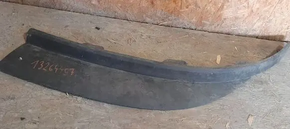 Opel Astra J Front bumper lip 13264407