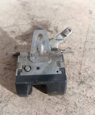 Opel Astra G Tailgate/trunk/boot lock/catch/latch