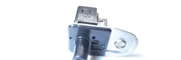 Nissan Primera Rear door sensor 