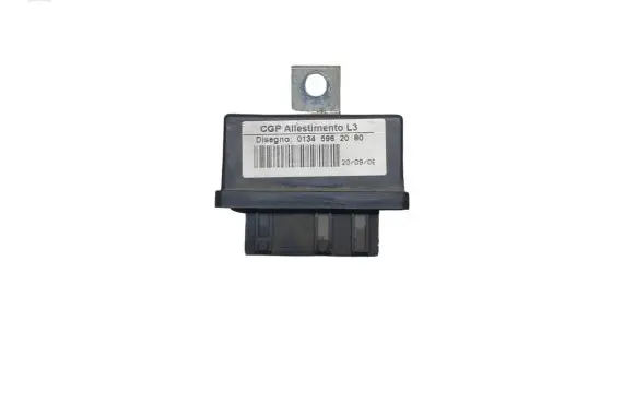 Coolant fan relay