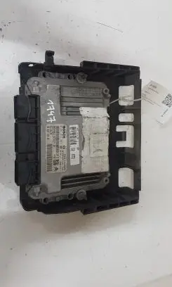 Peugeot 207 Engine control unit/module 0281012467 EDC16C34 9662212480
