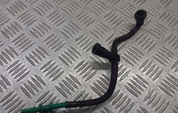 Peugeot 308 Brake booster pipe/hose 
