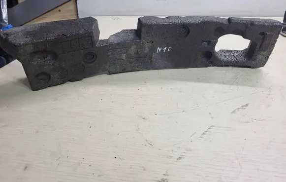 Mercedes-Benz E W211 Front bumper foam support bar A2118850137