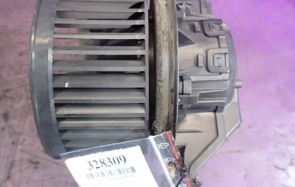 Ford Fiesta Heater fan/blower VP8E2H18456-AA