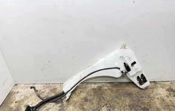 BMW X3 F25 Windshield washer fluid reservoir/tank 7359183 7341925