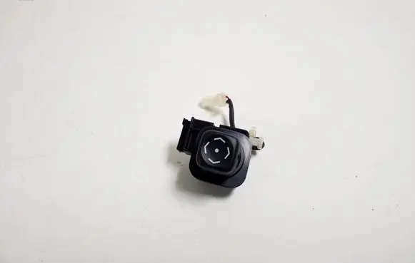 Lexus IS 220D-250-350 Steering wheel adjustment switch 89235-48010