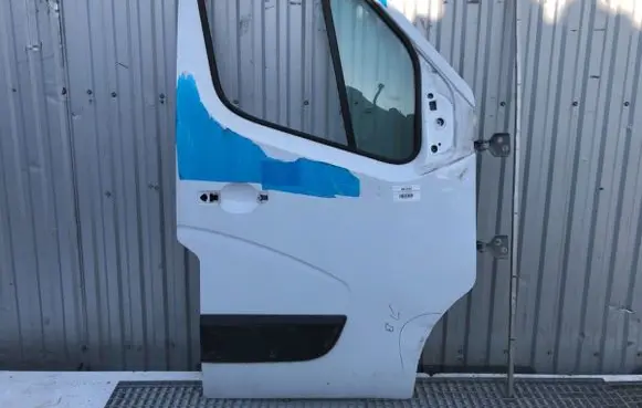 Renault Master III Front door 