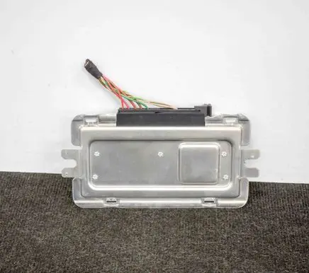 BMW 7 F01 F02 F03 F04 Air suspension control unit module (rear) 00404884H0 6868932