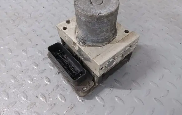 Audi A7 S7 4G ABS Pump 4G0907379F 0265250451 4G0614517P