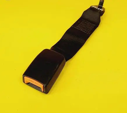 Suzuki Wagon R+ Rear seatbelt buckle
