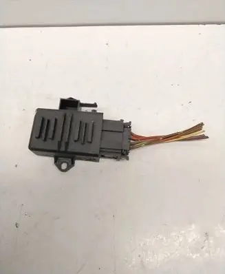 Skoda Superb B6 (3T) Seat heating relay 1Z0959772C SW0003