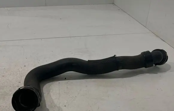 Volvo XC70 Engine coolant pipe/hose S4000260 PA66GF30
