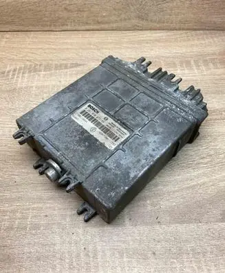 Renault Megane I Engine control unit/module ECU 7700111552