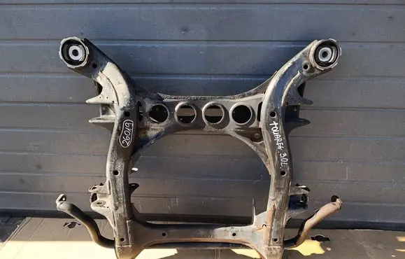 Volkswagen Touareg II Other under body part