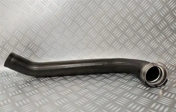 Ford Focus Intercooler hose/pipe JX616F073EC