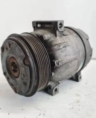 Renault Scenic I Air conditioning (A/C) compressor (pump) 12345923 1135309 031821004