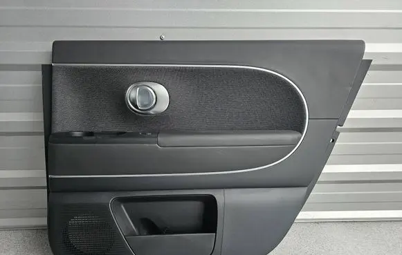Hyundai Ioniq Coupe rear side trim panel TAPIONIQPT
