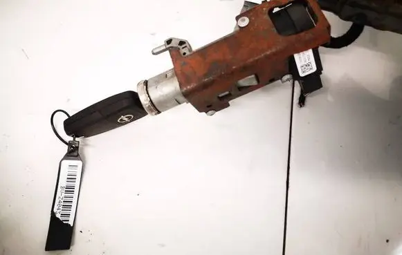 Opel Corsa E Ignition lock 13496392