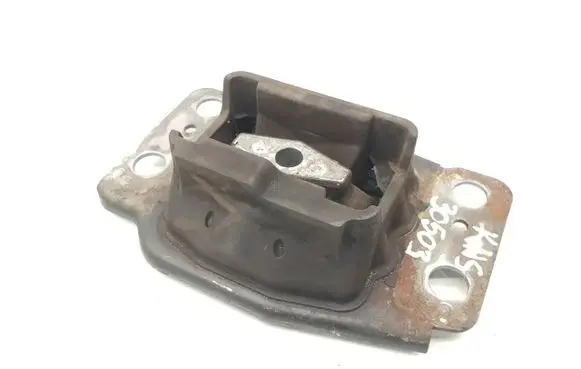 Ford Mondeo MK IV Engine mount bracket 6G91-7M121-8C