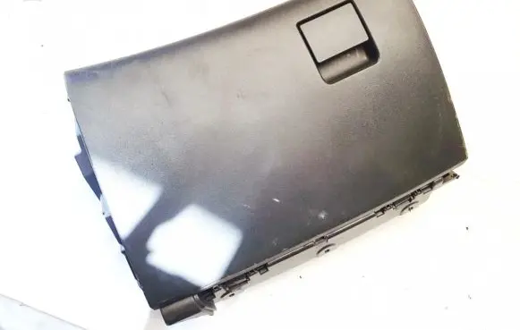 Opel Insignia A Glove box 13273294