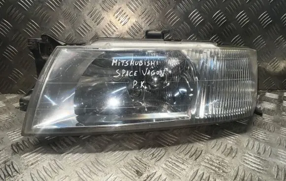 Mitsubishi Space Wagon Headlight/headlamp