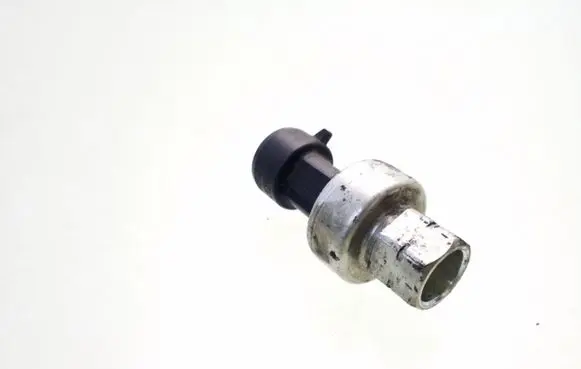 Opel Vectra C Air conditioning (A/C) pressure sensor 09131721