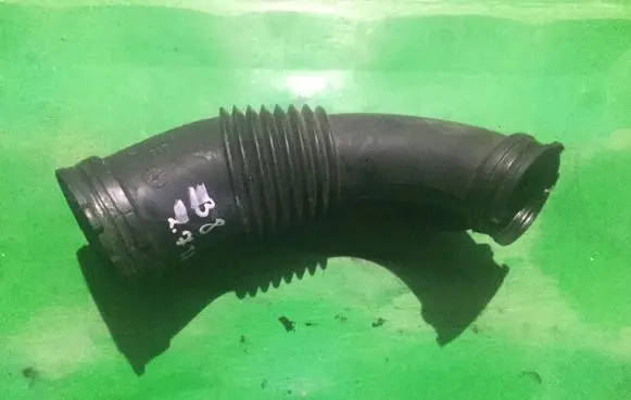 Audi A4 S4 B8 8K Intercooler hose/pipe ZSB059129615F