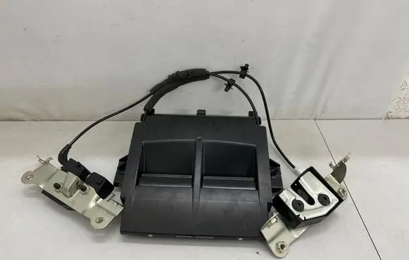 Volvo S60 Seat back rest lock catch 30727871 30767650 30761386
