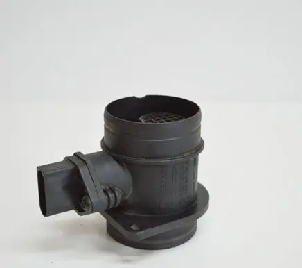 Skoda Octavia Mk2 (1Z) Mass air flow meter 038906461B