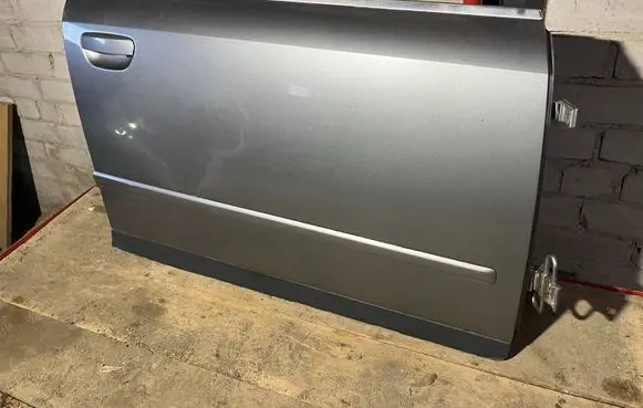 Audi A4 S4 B6 8E 8H Front door