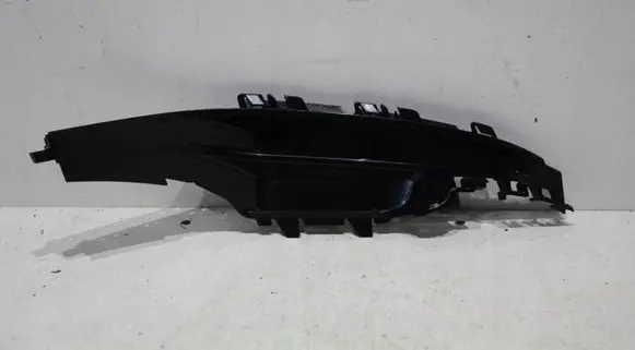BMW 7 G11 G12 Intercooler air guide/duct channel