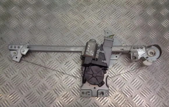 Peugeot 307 Front door electric window regulator 