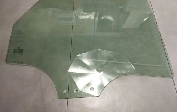 Audi Q3 F3 Rear door window glass 83A845206