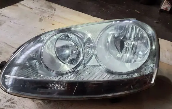 Volkswagen Golf V Headlight/headlamp 1K6941005Q 1LG24700711