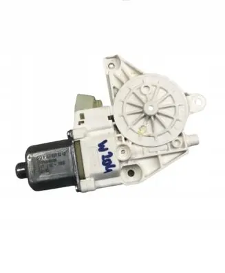 Mercedes-Benz C W204 Front door window regulator motor A2048200242