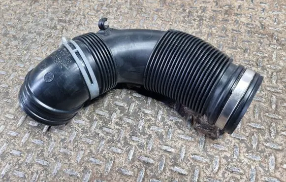 Volkswagen Tiguan Allspace Turbo air intake inlet pipe/hose 5QN129656 5QN129654A