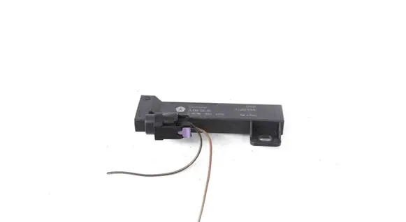 Dodge Challenger Keyless system antenna 68071978AA