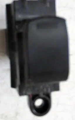 Suzuki Baleno IV Other switches/knobs/shifts