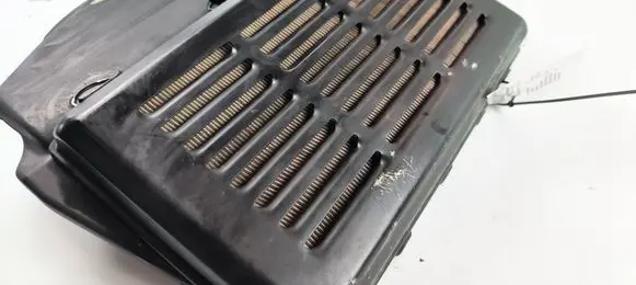 Chevrolet Corvette Air filter box