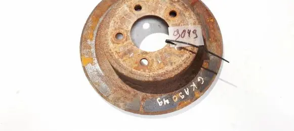 Chrysler Pacifica Rear brake disc neventiliuojamas