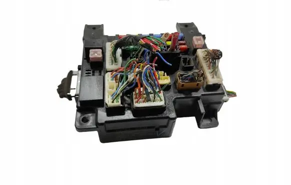 Peugeot 4007 Fuse box set 8637A824