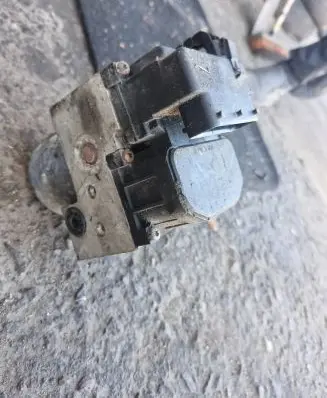 Nissan Almera Tino ABS Pump 0273004505 183231