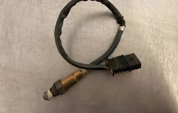 BMW M4 F82 F83 Lambda probe sensor 0258027090 784848301