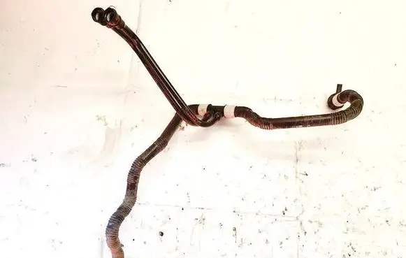Tesla Model Y Engine coolant pipe/hose 164766500b 1647665-00-b