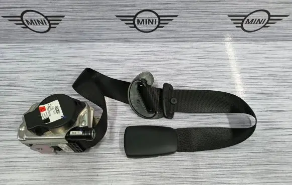 Mini One - Cooper F56 F55 Front seatbelt 7317753