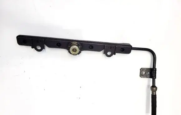 Toyota Avensis T220 Fuel main line pipe