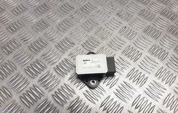 Mercedes-Benz E W212 ESP acceleration yaw rate sensor A0055422618 0265005735 1275100759