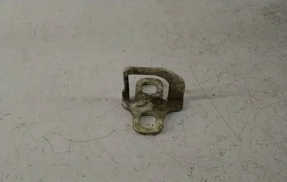 Mercedes-Benz E W212 Loading door lock loop/hook striker A2047580003