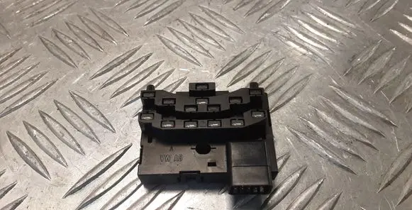 Seat Leon (1P) Steering angle sensor 1K0959654