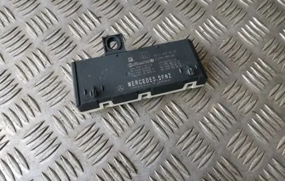 Tailgate/trunk control unit/module